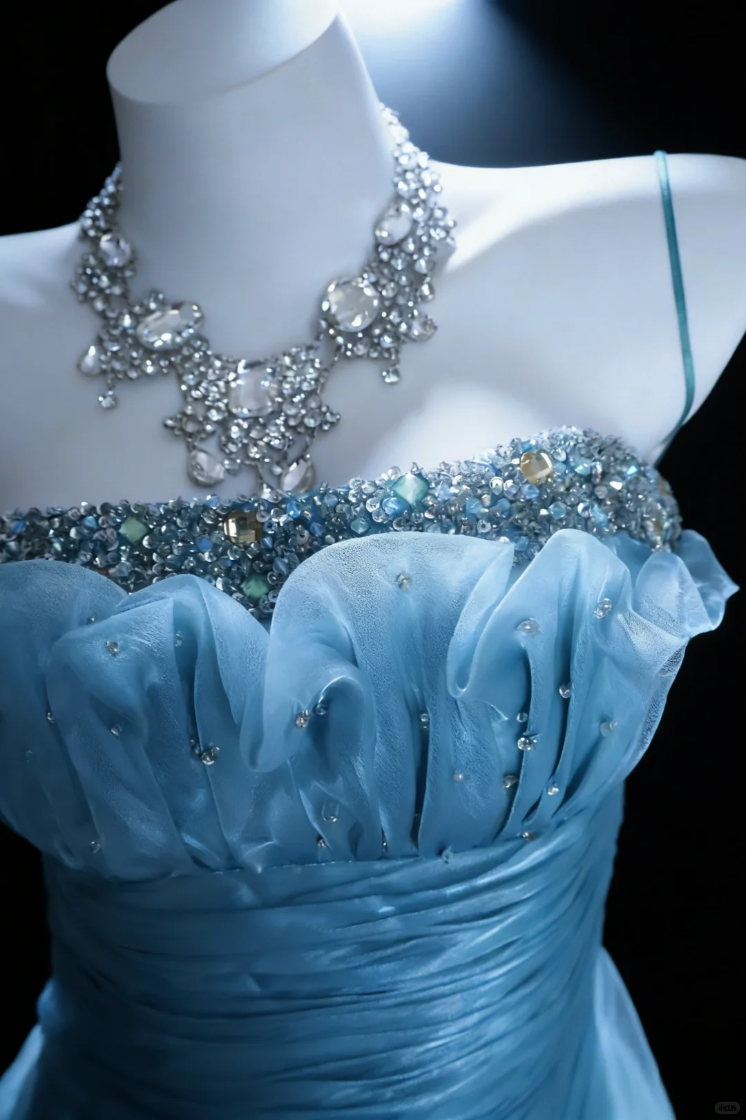 Dreamy Blue Vintage Mermaid Straps Beaded Pleated Organza Long Graduation Prom Dress SH5276