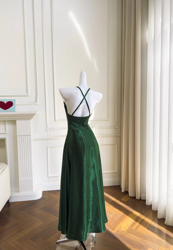 Stunning Green A Line Halter Satin Prom Dress Vacation Dress Wedding Guest Dress SH4504