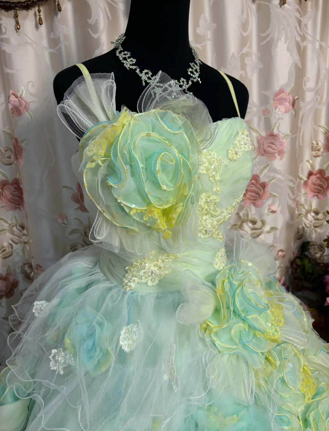 Green Ombre Ball Gown Spaghetti Strap Floral Tulle Long Prom Dress Evening Dress SH3718