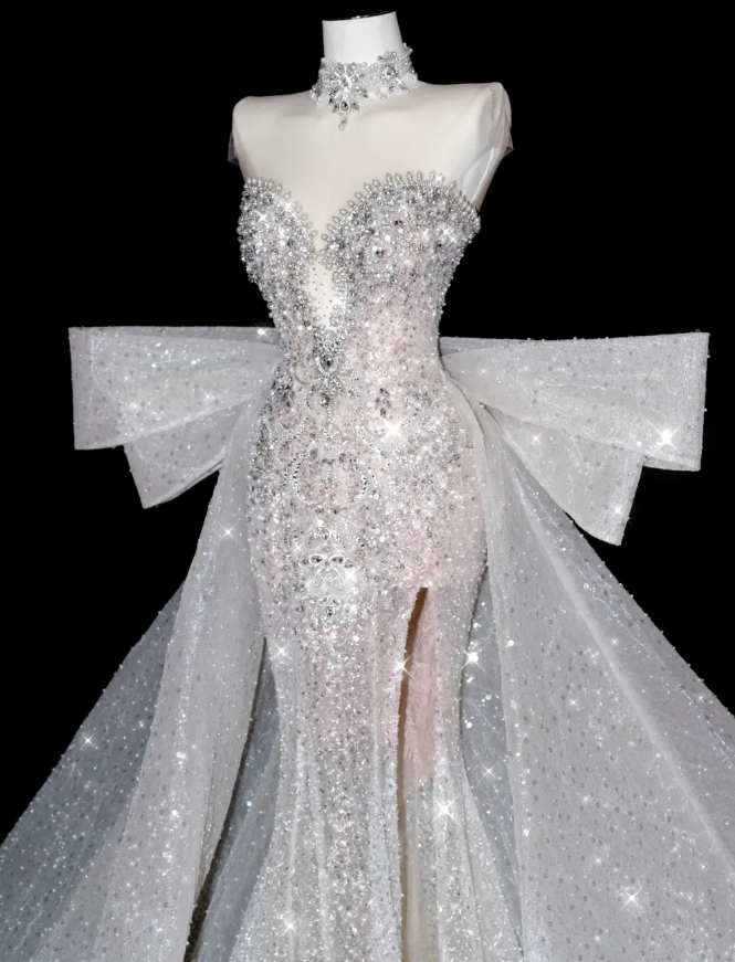 Stunning Mermaid Strapless Rhinestone Sequin Tulle Long Prom Dress Party Dress with Slit SH3250