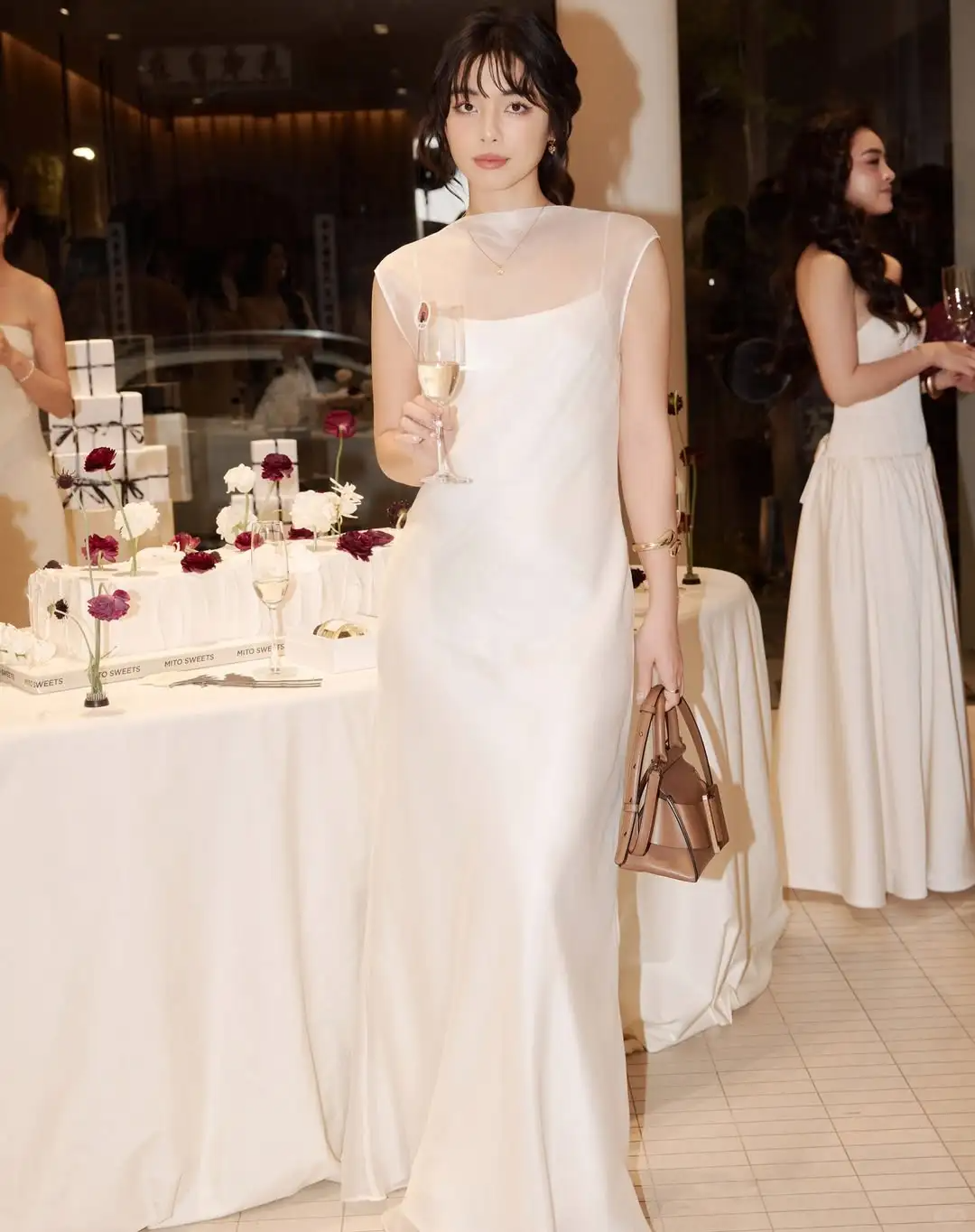 Backless Elegant A Line Spaghetti Strap Chiffon Satin Party Dress Evening Dress SH3352