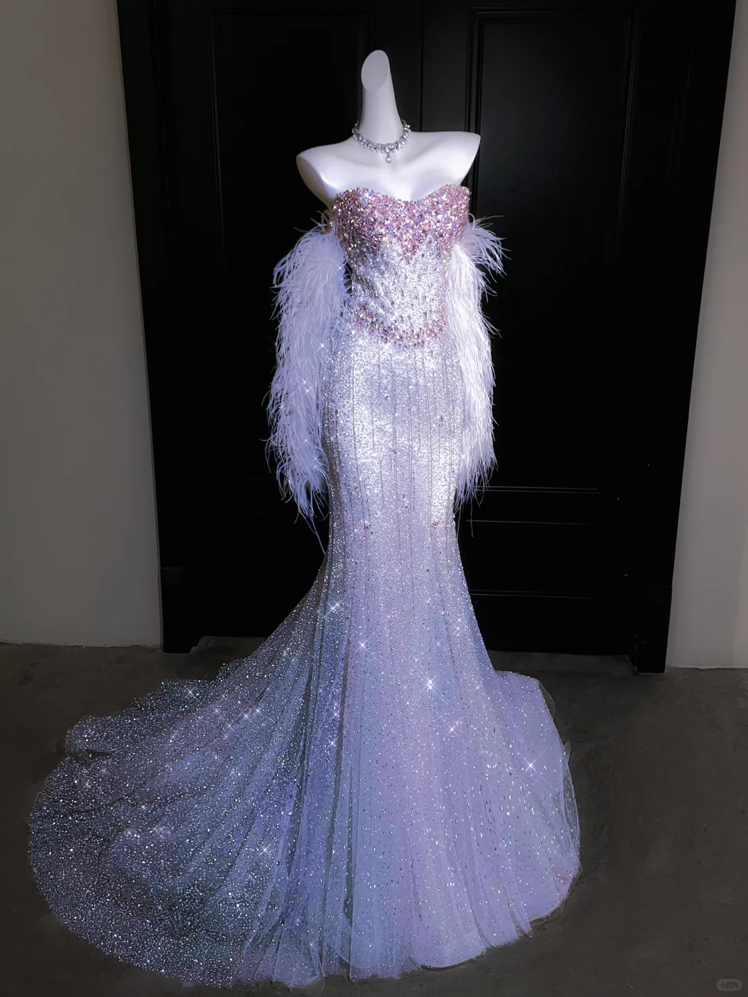 Exquisite Beaded Silver Sequin Mermaid Feather Tulle Date Dress Evening Dress Prom Dress SH3439