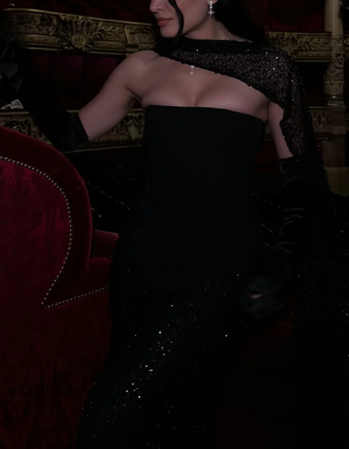Sexy Black Sheath Sequin Beaded Satin Prom Dress Evening Dress SH5524