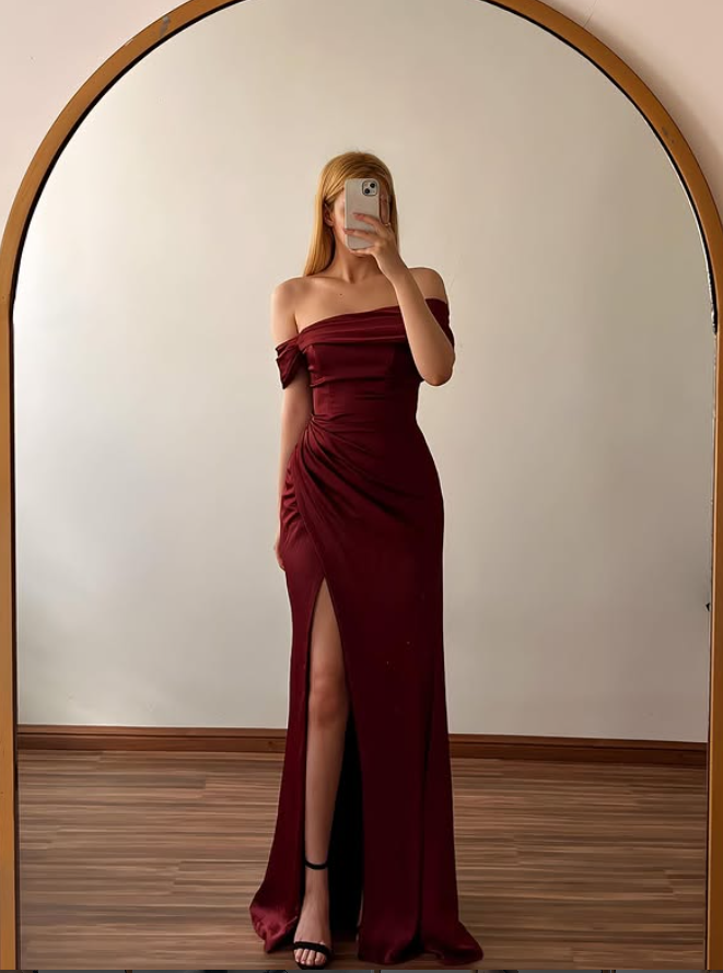 Vintage Classic Sheath Off the Shoulder Burgundy Satin Prom Dress Evening Dress with Slit SH6972