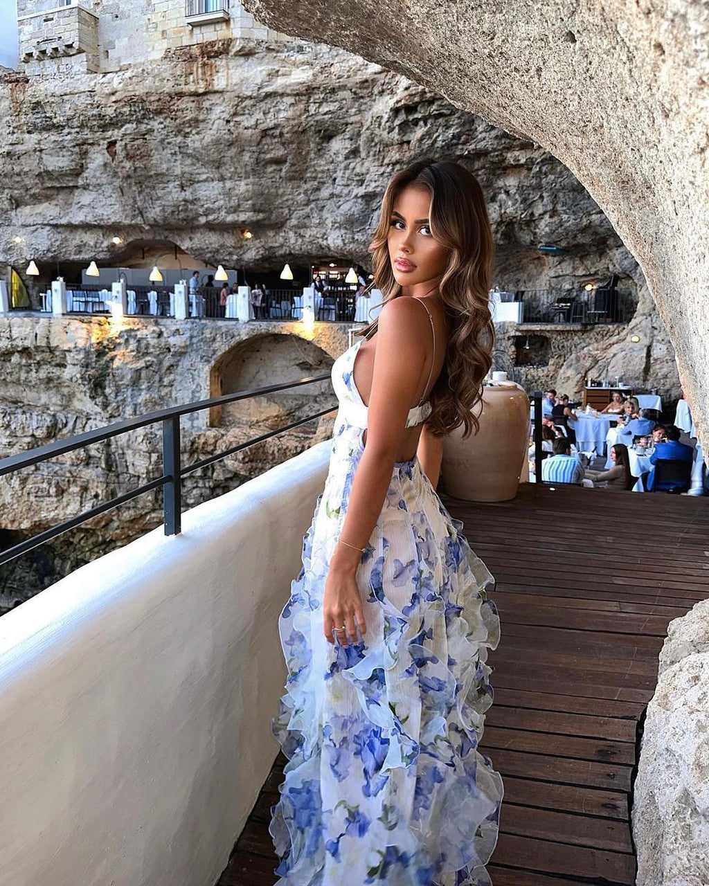 A Line Spaghetti Straps V-Neck Tulle Prom Dresses SH1581