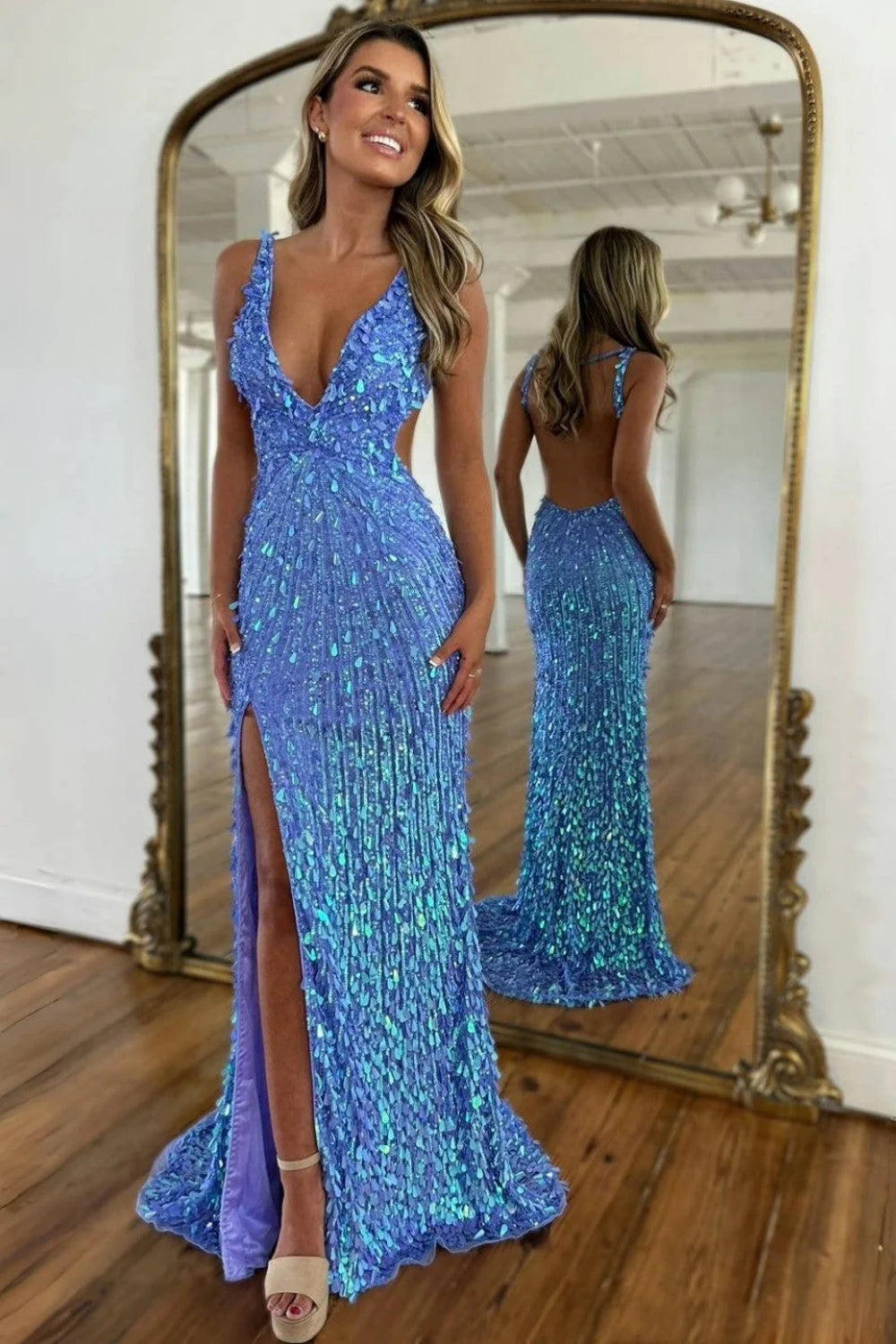 Fashionable Mermaid V Neck Blue Sequins Long Prom Dress with Split Front SH7630
