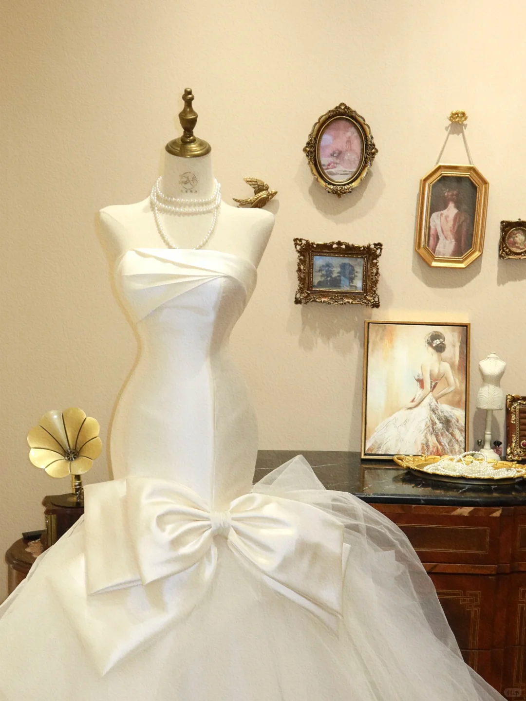 High-class Mermaid Strapless White Tulle Satin Long Prom Dress Wedding Dress SH7390