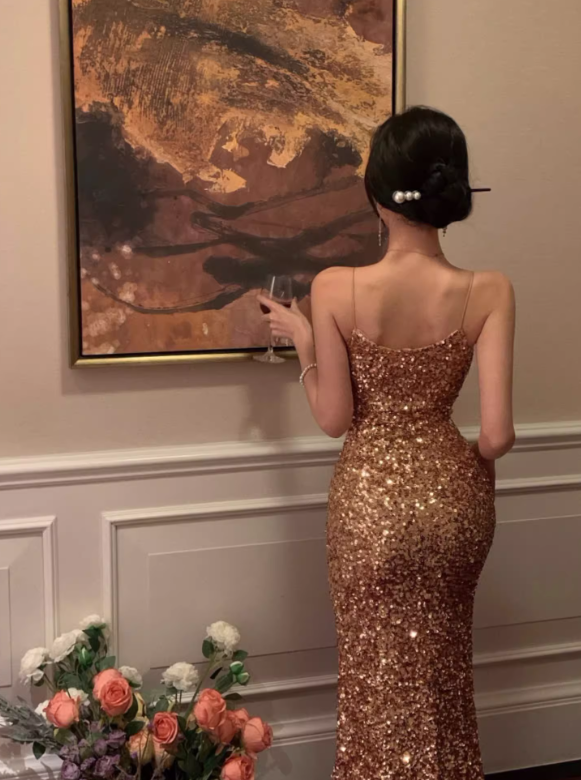 Sexy Sheath Spaghetti Straps Golden Sequin Prom Dress Evening Dress 16th Birthday Dress SH4051