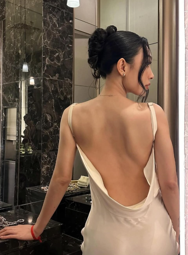 Elegant Mermaid Straps 3D Flower Ivory Satin Long Prom Dress Evening Dress SH2112