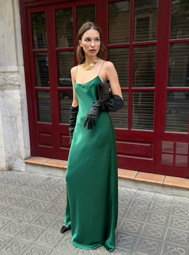 Simple Emerald Green A Line Spaghetti Strap Satin Open Back Prom Dress Wedding Guest Dress SH4452
