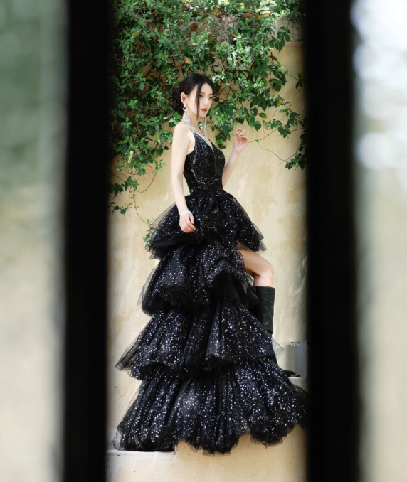 Sexy Ball Gown Spaghetti Straps Black Sequin Layered Tulle Prom Dress Evening Dress 16th Birthday Dress SH4052