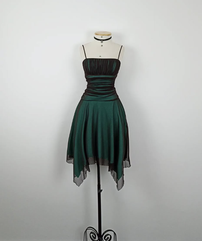 Retro A Line Spaghetti Strap Pleated Black Chiffon Green Satin Homecoming Dress SH3166