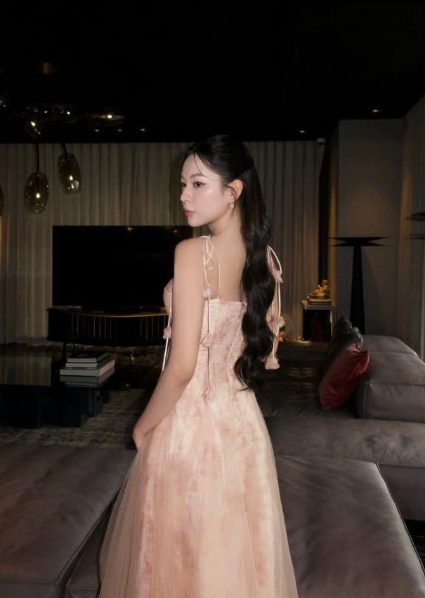 Pretty A Line Spaghetti Straps Floral Flowy Tulle Long Prom Dress Graduation Prom Dress SH5299