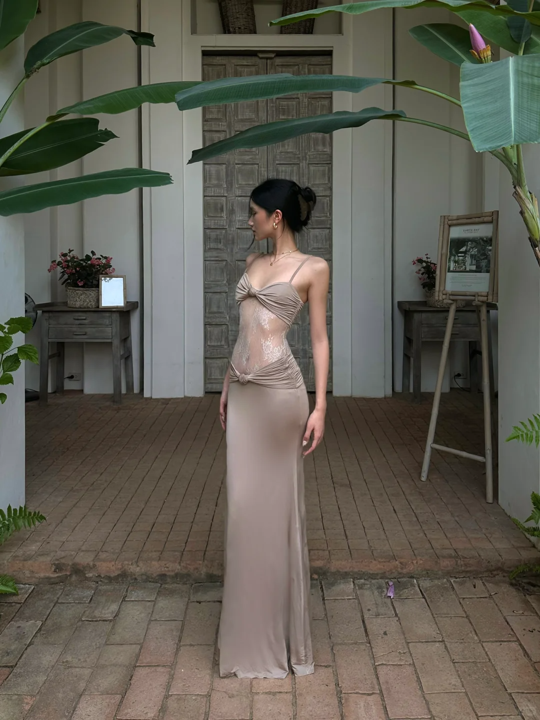 Sexy Sheath Spaghetti Strap Brown Lace Satin Prom Dress Evening Dress Formal Gown SH3922
