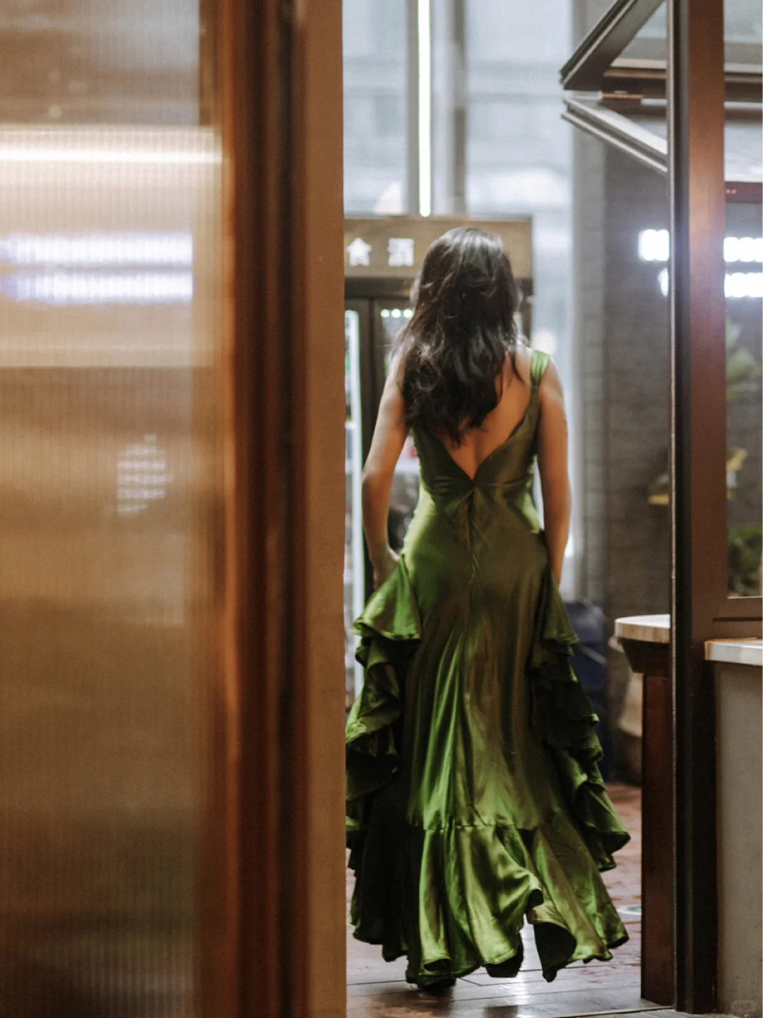 Unique Green A Line Spaghetti Strap Satin Prom Dress Evening Dress SH4208