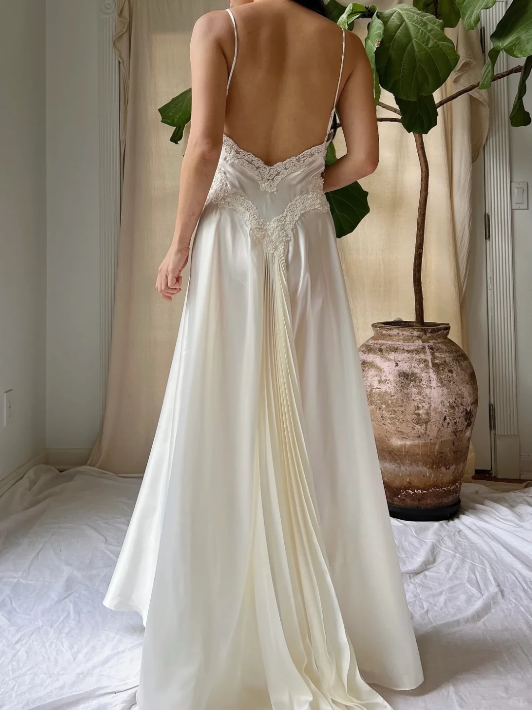 White A Line Spaghetti Straps Lace Satin Chiffon Open Back Prom Dress Evening Dress SH4244