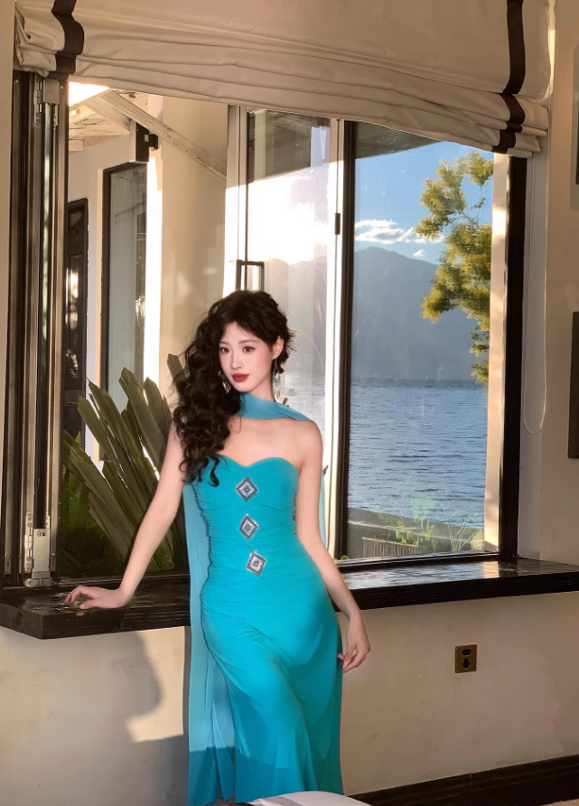 Blue Mermaid Strapless Beaded Chiffon Prom Dress Vacation Dress SH4383