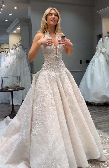 Dreamy Ball Gown Halter Ivory Lace Long Wedding Dress with Slit SH8393