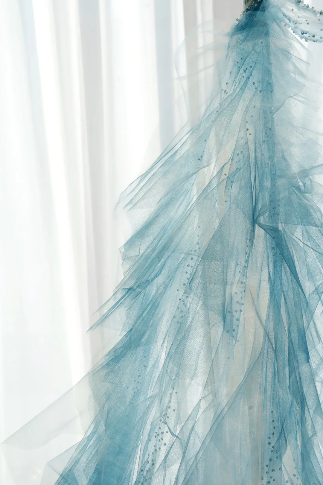 Gorgeous A Line Strapless Beaded Blue Tulle Long Party Dress Evening Dress SH2812