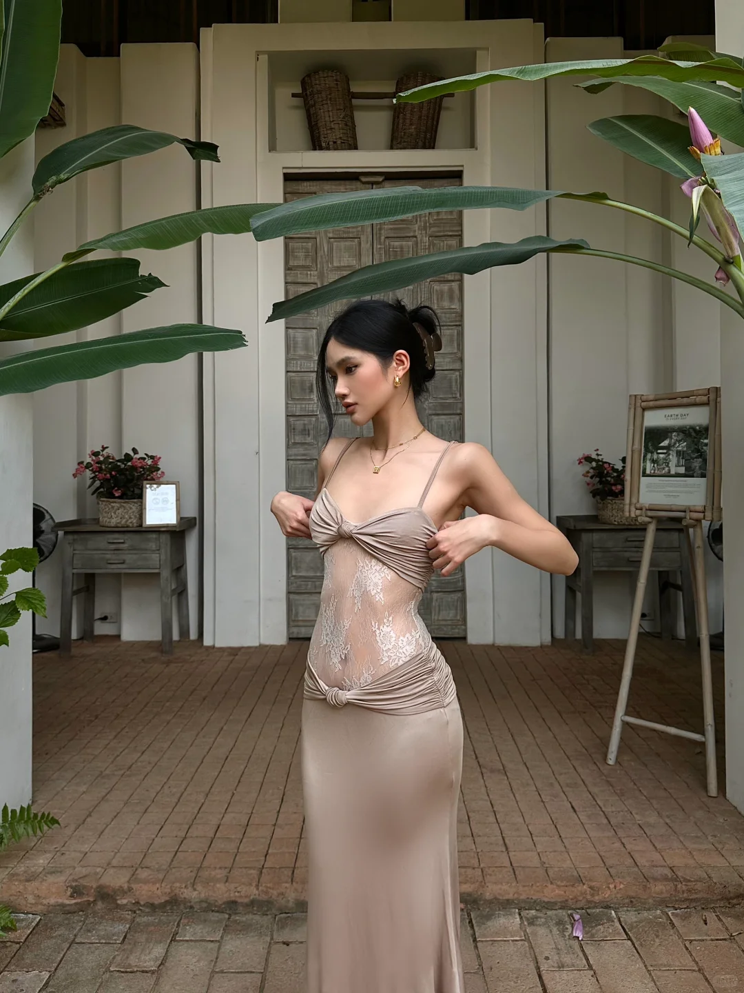 Sexy Sheath Spaghetti Strap Brown Lace Satin Prom Dress Evening Dress Formal Gown SH3922