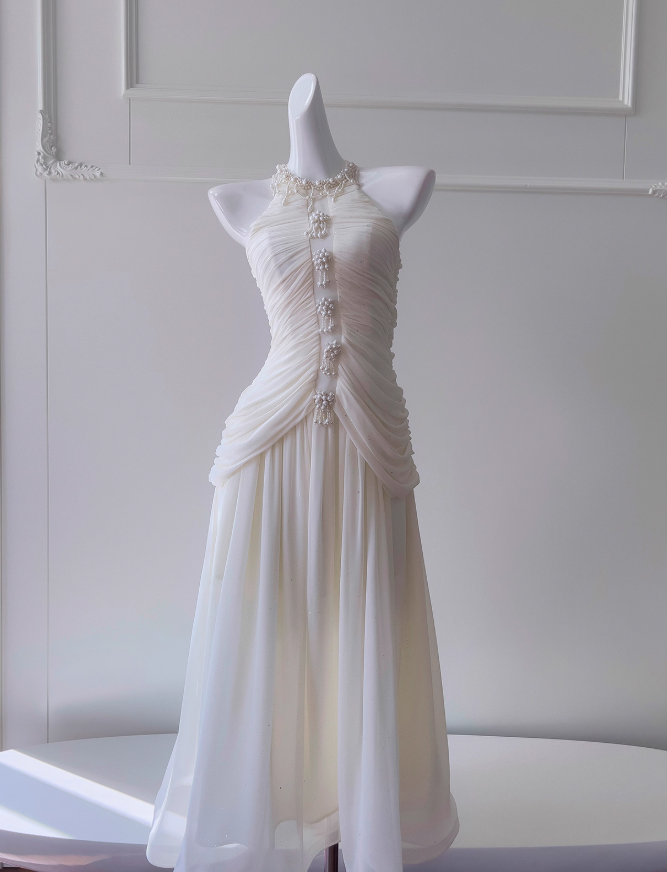 Elegant White A Line Halter Pearl Pleated Chiffon Prom Dress Vacation Dress SH4503