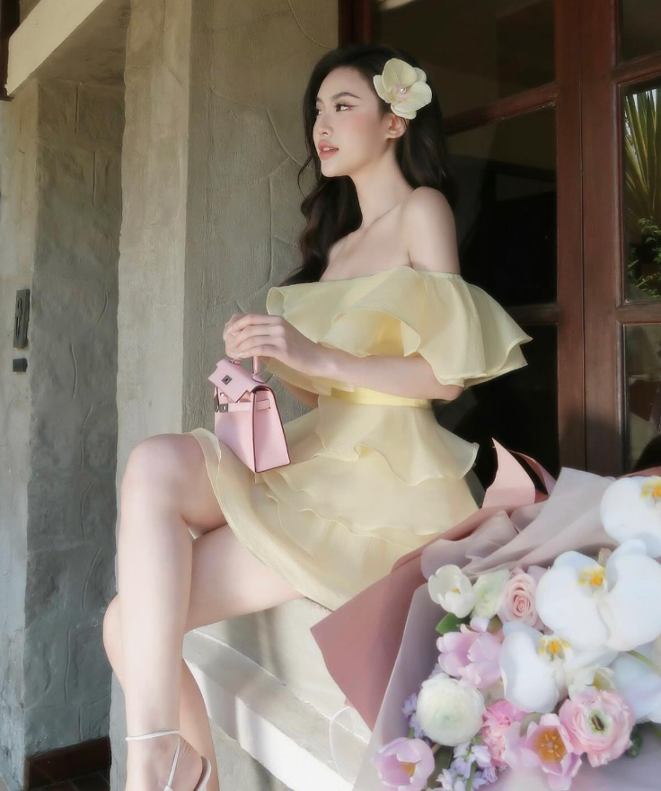 Light Yellow A Line Off the Shoulder Layered Chiffon Satin Short Homecoming Dress Outfits SH6228