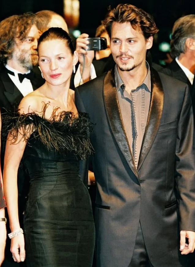 Elegant Sheath Strapless Black Feather Satin Short Homecoming Dress Evening Dress SH2381