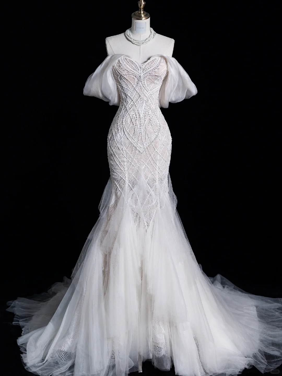Exquisite Mermaid Off the Shoulder Beaded Lace Tulle Wedding Dress Prom Dress SH4114
