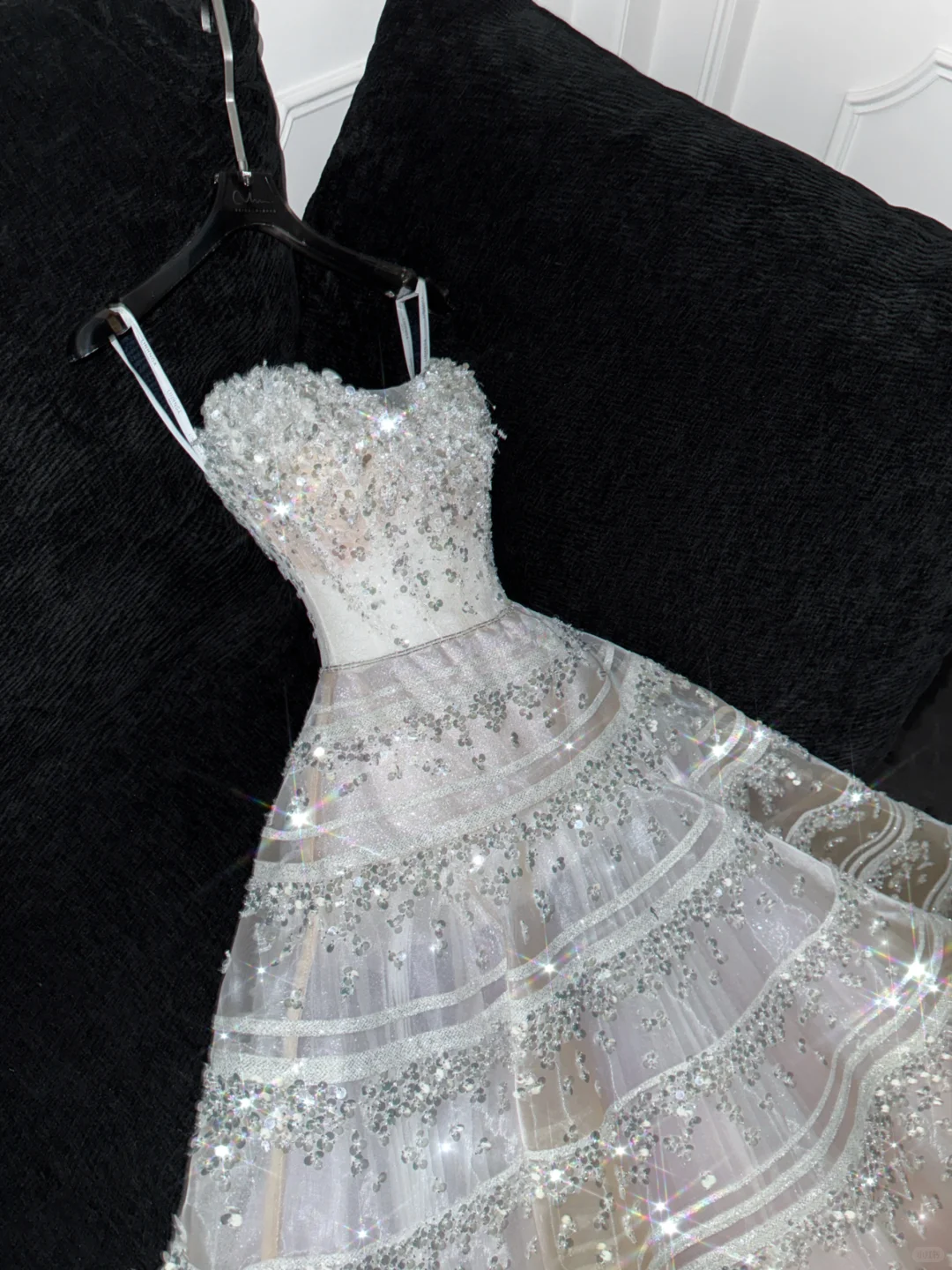 Exquisite White Beaded Ball Gown Strapless Sequin Tulle Prom Dress Party Dress SH3412