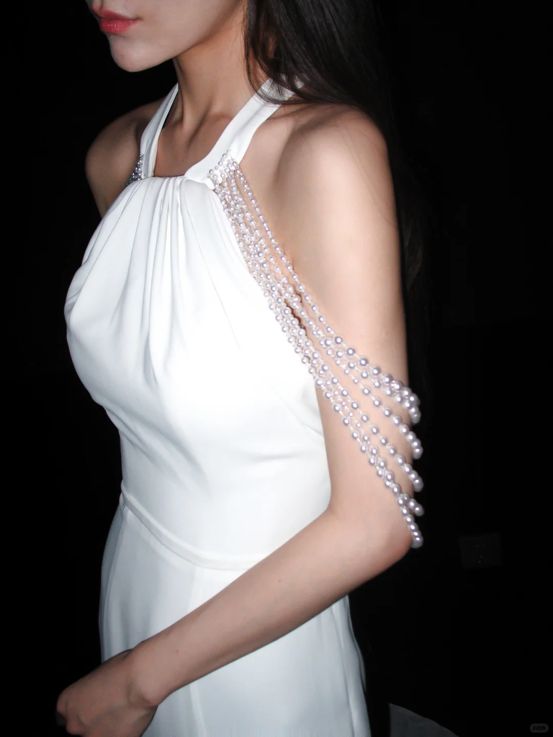 Chic Mermaid Halter White Pearl Satin Backless Wedding Dress SH8915