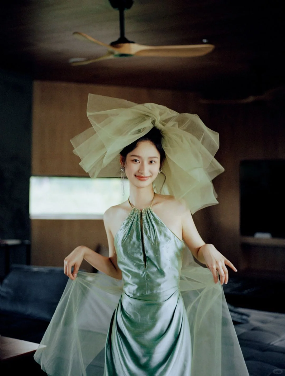 Green Sheath Halter Pleated Tulle Satin Open Back Prom Dress Evening Dress SH4209