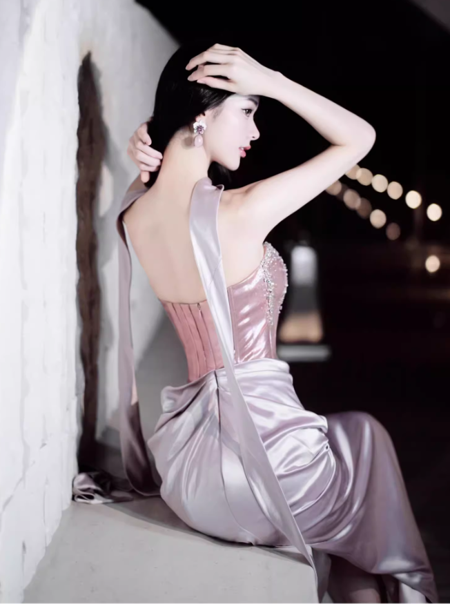 Purple Exquisite Beaded Sheath Strapless Corset Satin Prom Dress Party Dress with Slit SH3759