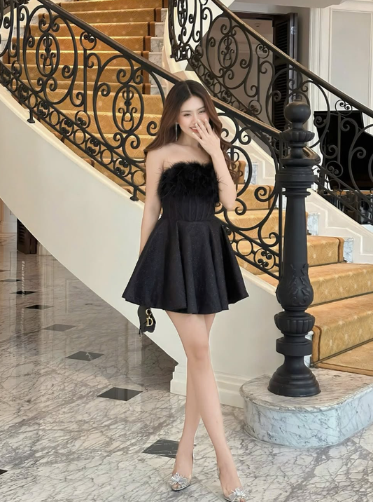 Cute Black A Line Strapless Corset Feather Satin Short Homecoming Dress Cocktail Dress SH3304