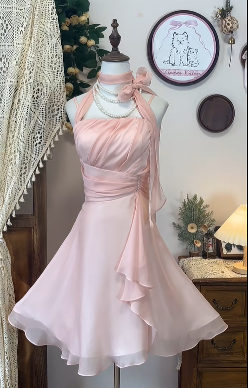 Gentle A Line Halter Pink Chiffon Short Homecoming Dress Cocktail Dress SH3003