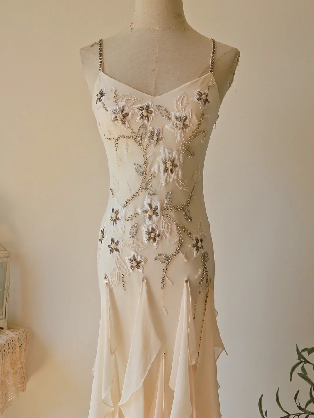 Apricot Mermaid Spaghetti Strap Embroidered Beaded Ruffle Chiffon Prom Dress Formal Dress SH3882