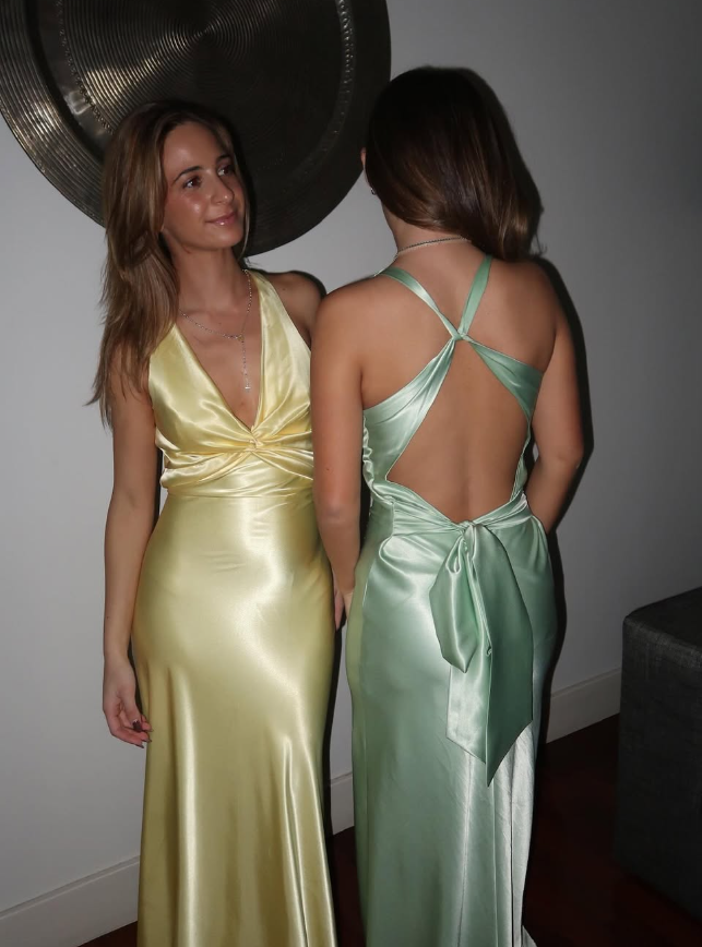 Green Simple Sheath V Neck Satin Open Back Prom Dress Evening Dress Formal Gown SH3921