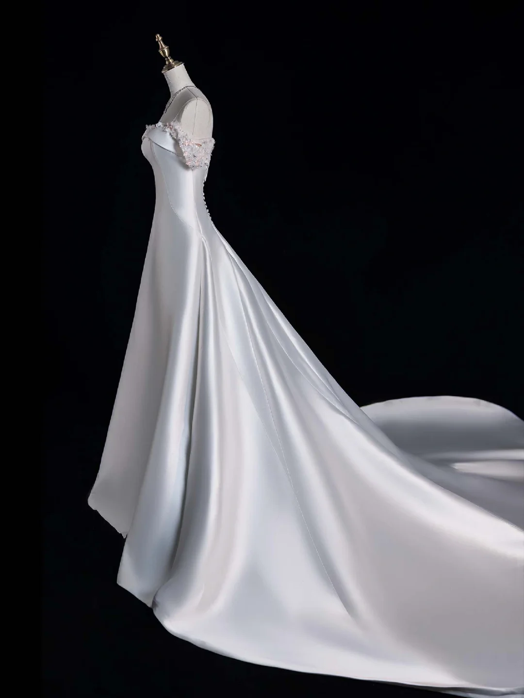 Elegant A Line Spaghetti Strap Beaded White Satin Wedding Dress Prom Dress SH4112