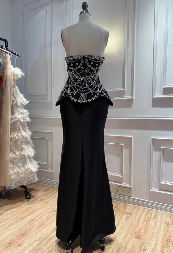 Black Mermaid Sweetheart Neck Beaded Satin Long Prom Dress Evening Dress SH8952