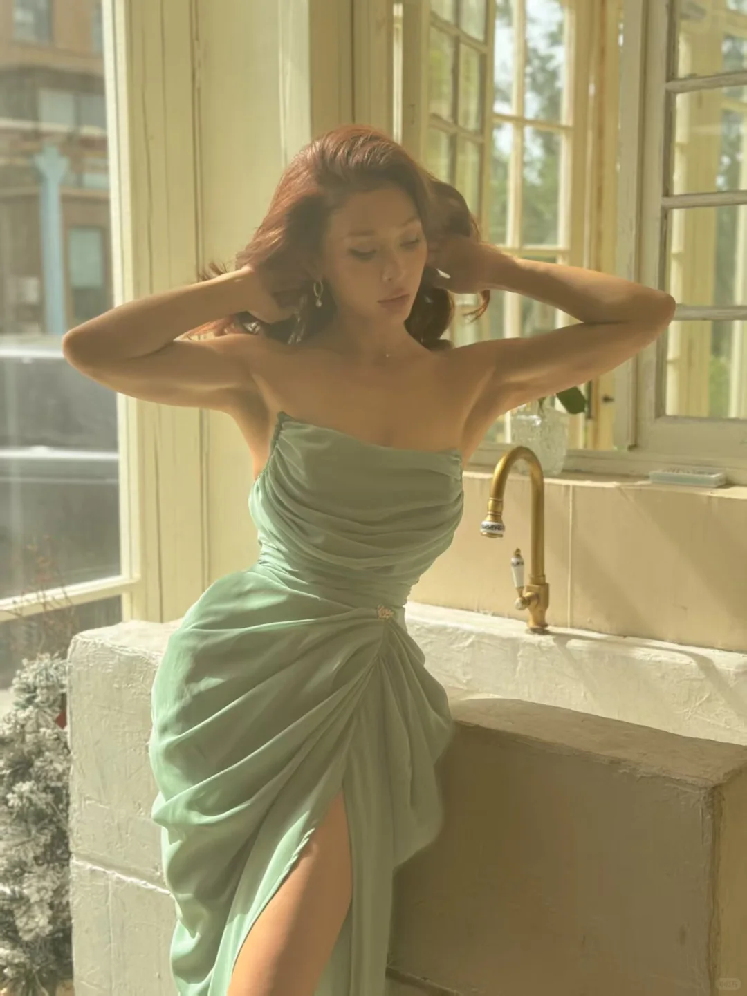 Green Sheath Strapless Pleated Chiffon Prom Dress Evening Dress with Slit SH4249