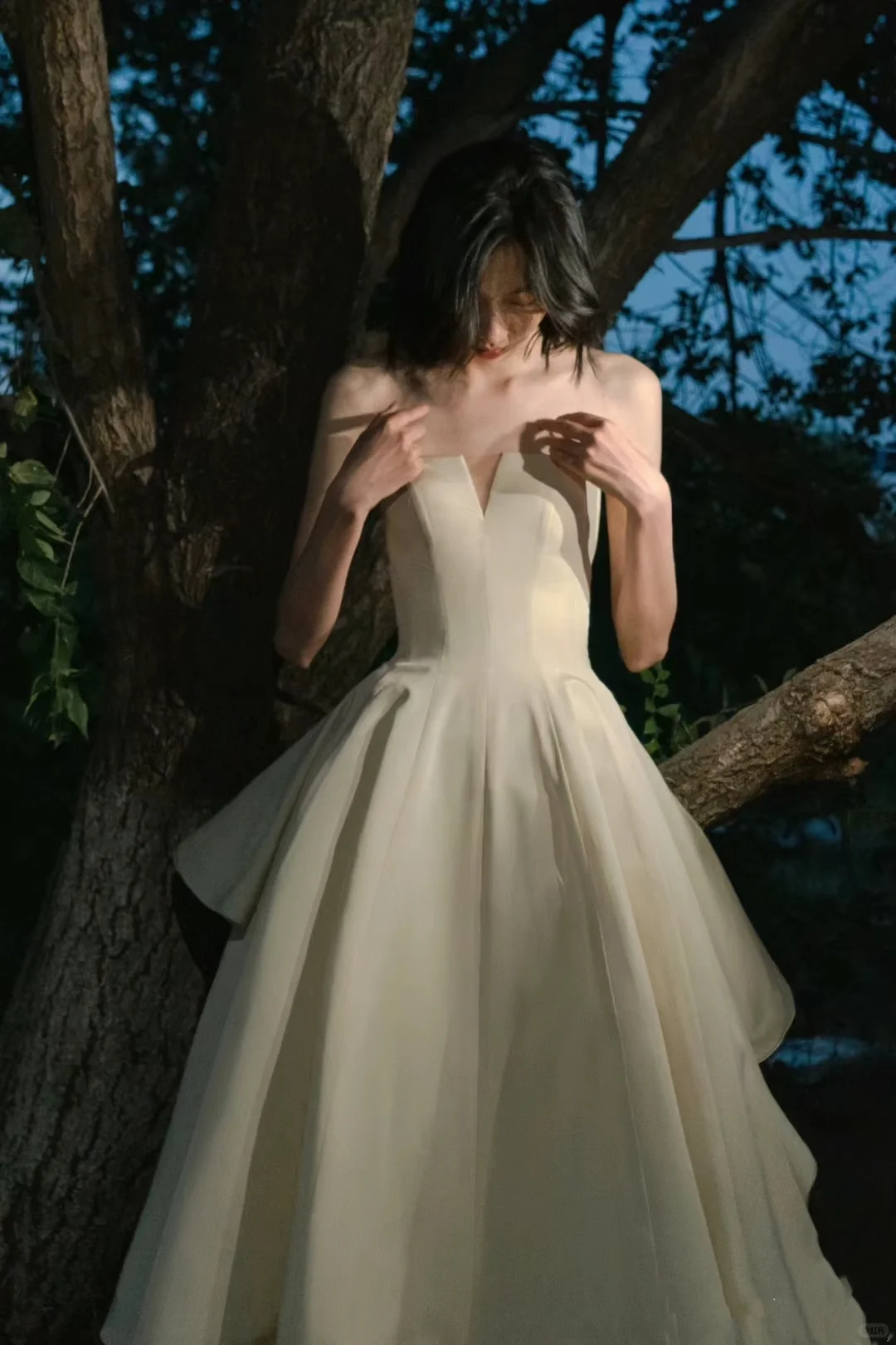 Vintage Simple Ball Gown Sweetheart Neck White Satin Wedding Dress SH5000