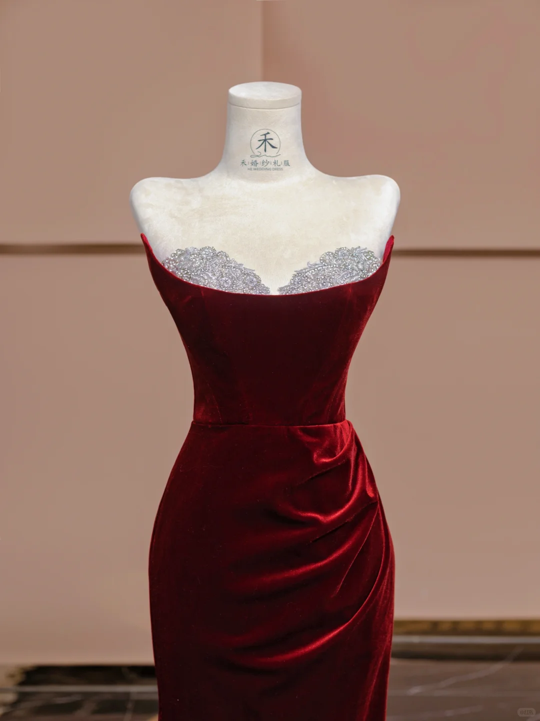 Burgundy Mermaid Strapless Beaded Velvet Long Prom Dress Party Dress SH4368