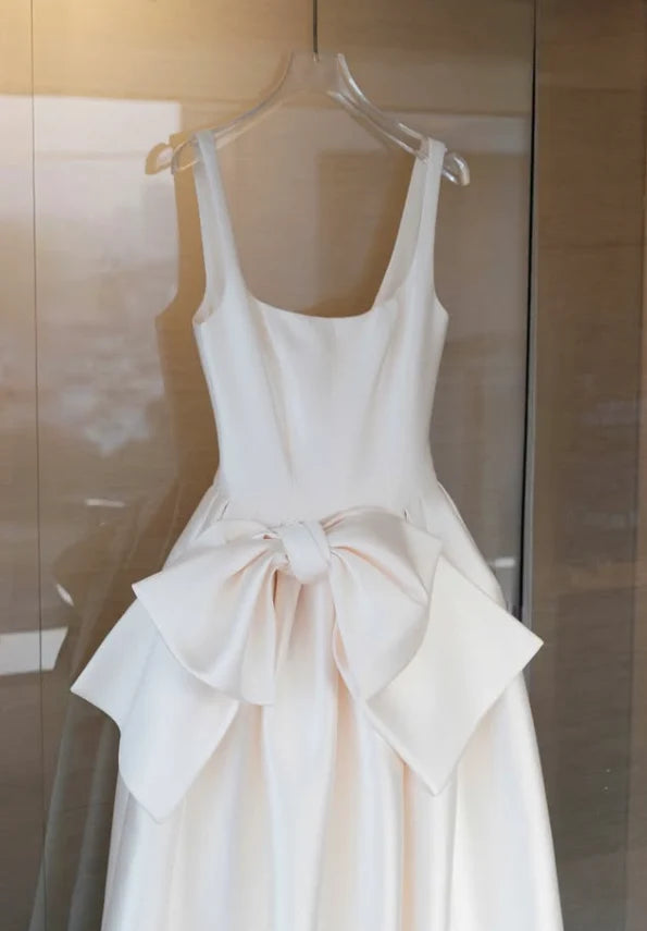 Elegant A Line Strap Exquisite Bow Knot White Satin Prom Dress Evening Dress SH8774
