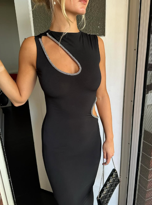 Sexy Sheath Round Neck Beaded Black Satin Prom Dress Evening Dress SH2103