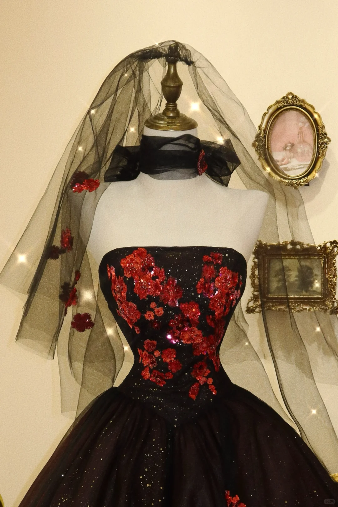 Black Sequin Appliques Ball Gown Strapless Long Prom Dress Evening Dress SH3673