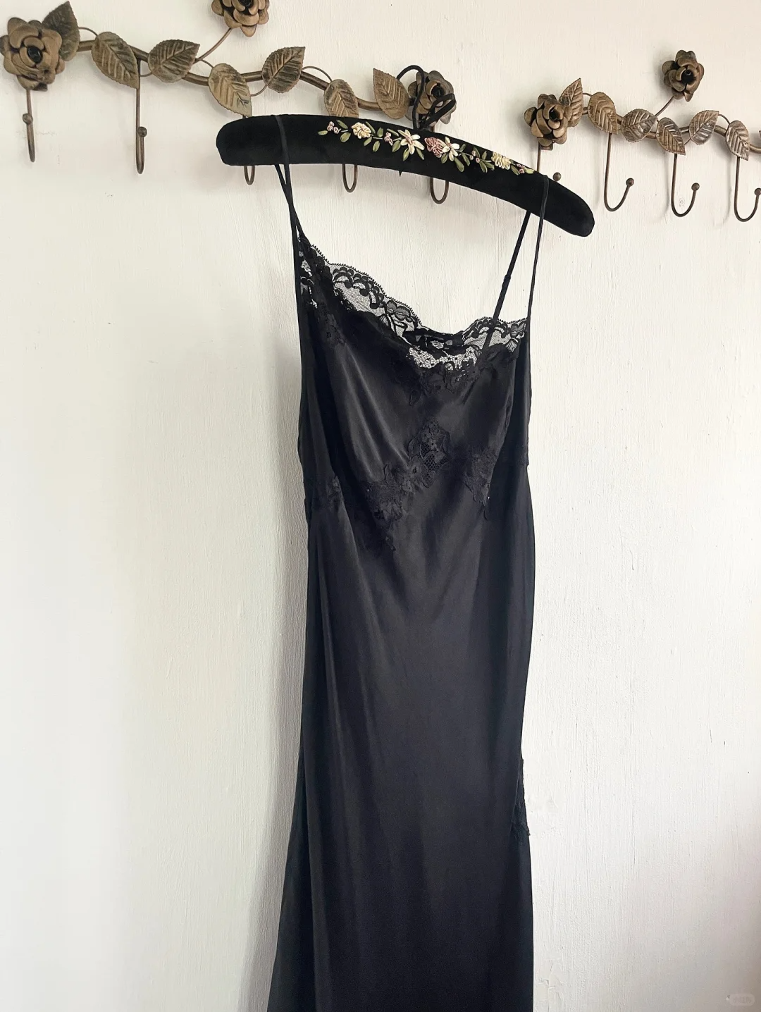 Simple A Line Spaghetti Strap Lace Satin Party Dress Wedding Guest Dress with Slit SH3901