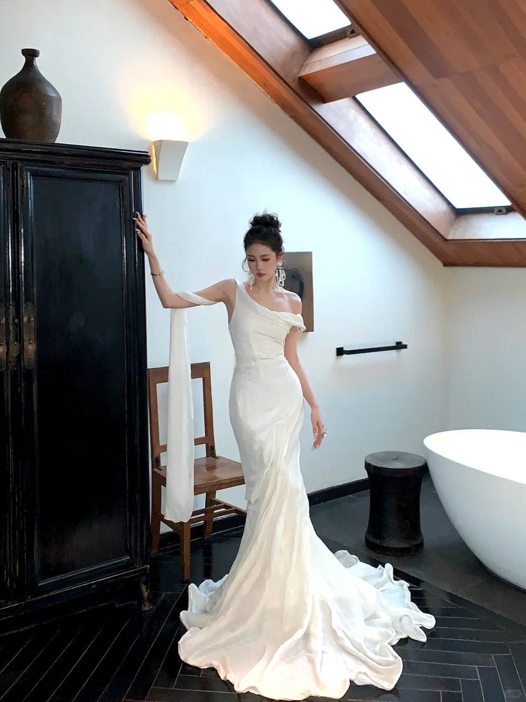 Elegant Mermaid Straps White Satin Long Sweep Party Dress Wedding Dress SH2950