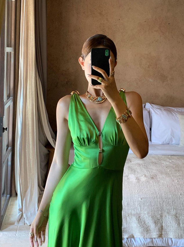 Classic Green A Line V Neck Satin Long Prom Dress Party Dress SH4031