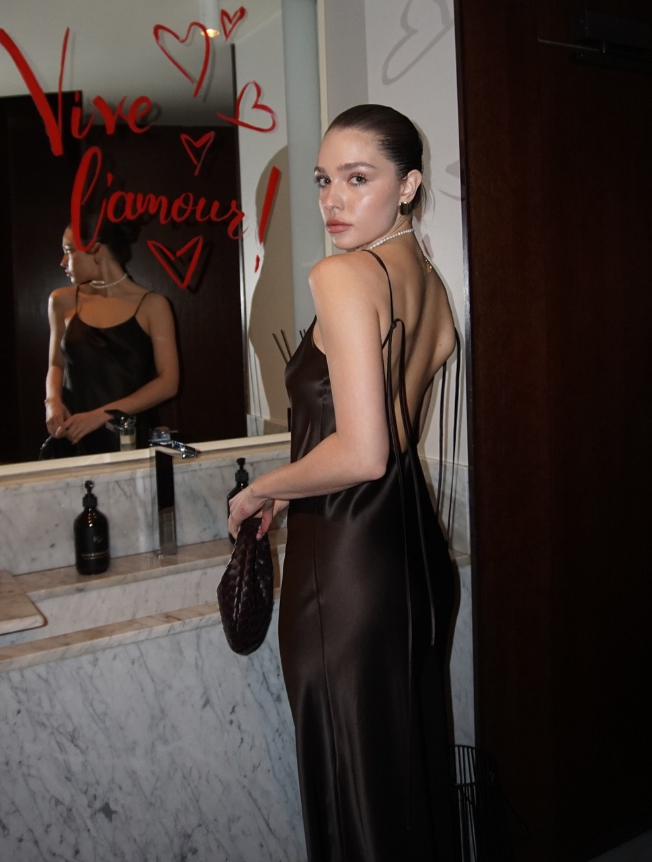 Simple Black A Line Spaghetti Strap Satin Open Back Prom Dress Wedding Guest Dress SH4449