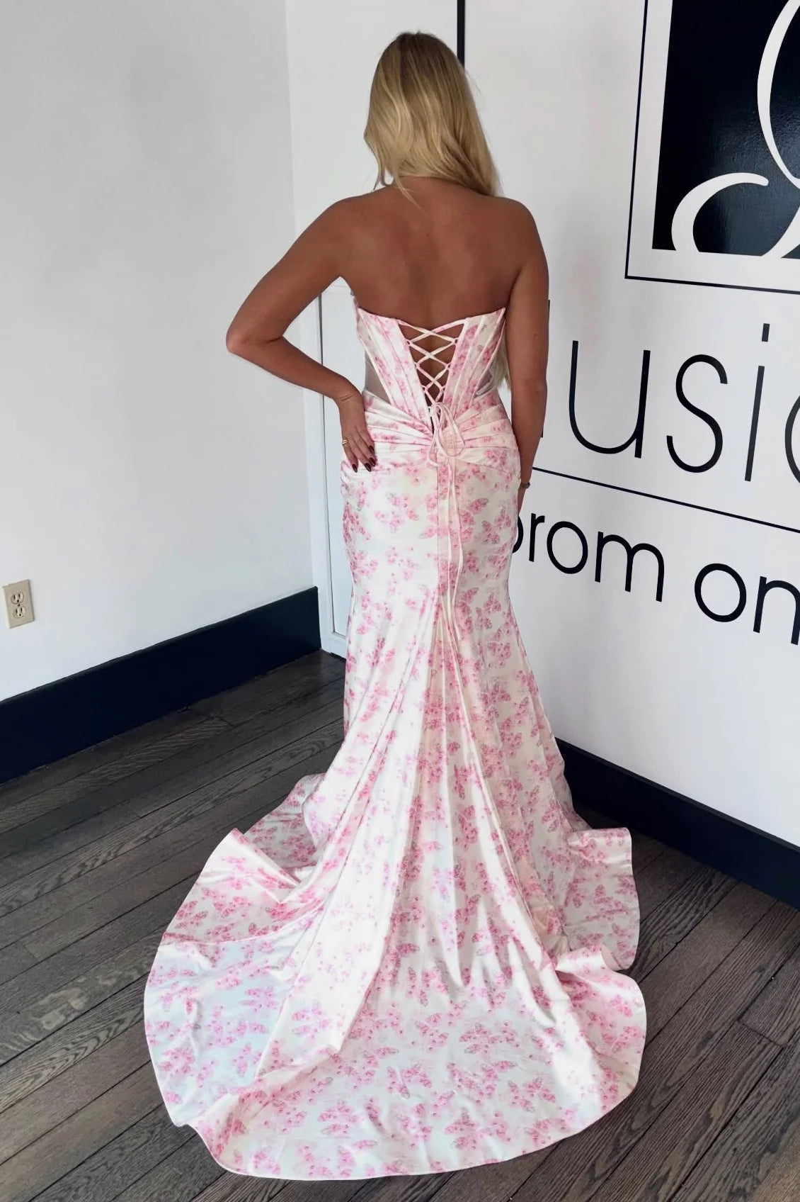 Stylish Mermaid Sweetheart Pink Floral Printed Long Prom Dress with Slit SH8113
