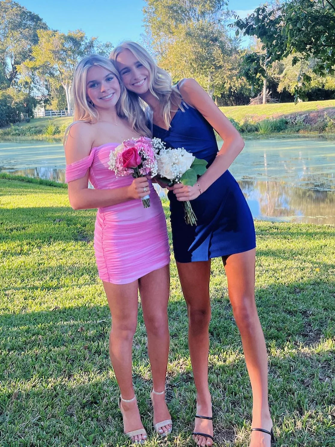 Stylish Sheath Off the Shoulder Pink Short Homecoming Dress with Ruched SH7476